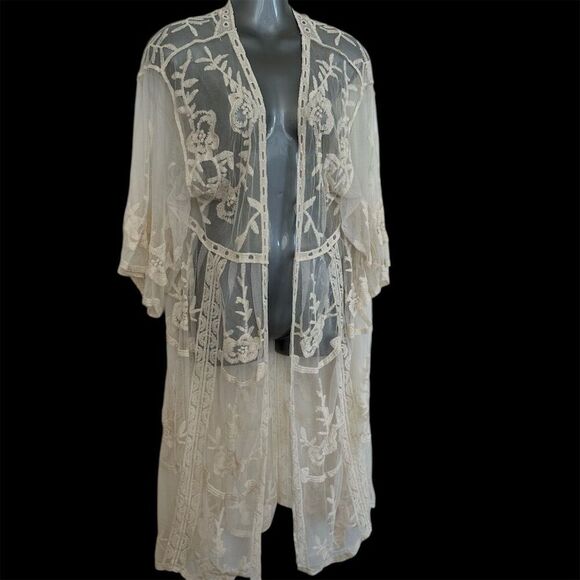 Lauren Conrad Women's Cream colored Embroidered Lace Kimono Cardigan One Size - Picture 2 of 4